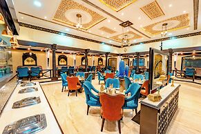 Noor-Us-Sabah Palace