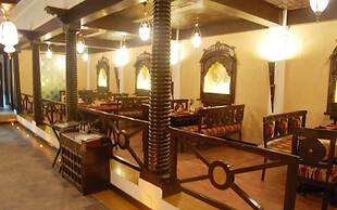 Noor-Us-Sabah Palace