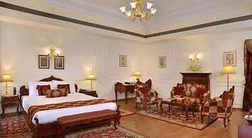 Noor-Us-Sabah Palace