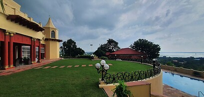 Noor-Us-Sabah Palace