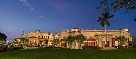 Noor-Us-Sabah Palace