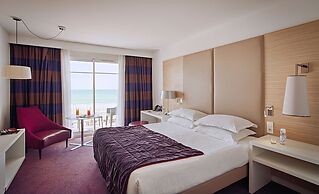 Spa Marin du Val André Thalasso Resort