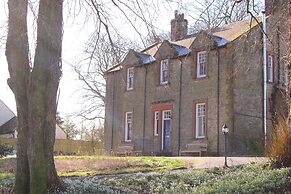 Woodlands Country House