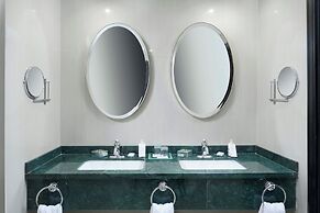 Renaissance Caracas La Castellana Hotel