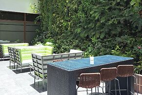 Renaissance Caracas La Castellana Hotel