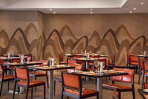 Renaissance Caracas La Castellana Hotel