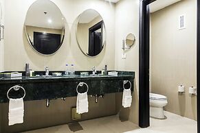 Renaissance Caracas La Castellana Hotel