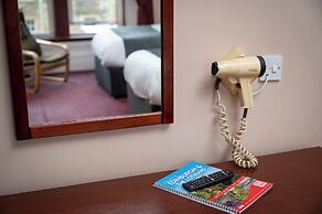 The Hampton Hotel by Greene King Inns