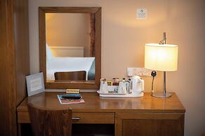 The Hampton Hotel by Greene King Inns