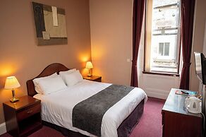 The Hampton Hotel by Greene King Inns