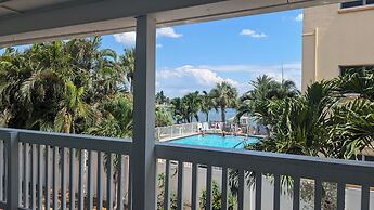 Lorelei Resort Motel