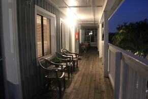 Lorelei Resort Motel