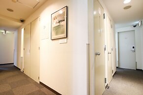 Sakura Hotel Jimbocho - Hostel