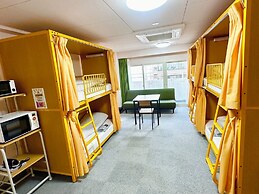 Sakura Hotel Jimbocho - Hostel