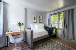 Riverhouse by Weekender (Formerly Jack Daniels Inn)