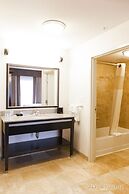 Hampton Inn & Suites by Hilton Lethbridge