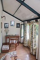 WelcomHeritage Connaught House