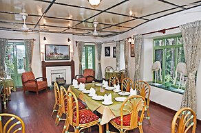 WelcomHeritage Connaught House