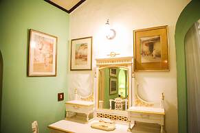 WelcomHeritage Connaught House