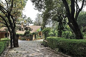 WelcomHeritage Connaught House