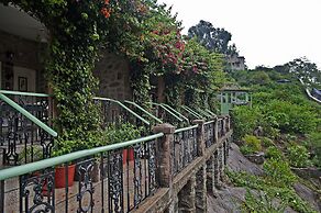 WelcomHeritage Connaught House