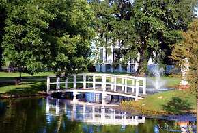 Nottoway Plantation Resort