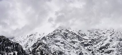 Solang Valley Resort