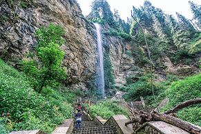 Solang Valley Resort