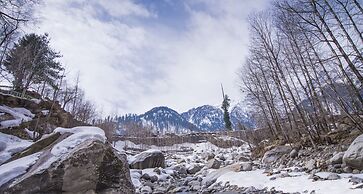 Solang Valley Resort