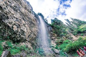 Solang Valley Resort