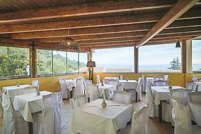 Corfu Aquamarine Hotel