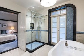 Spicers Balfour Hotel