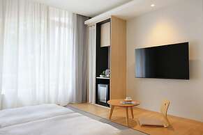 Dandy Hotel Daan Park Branch