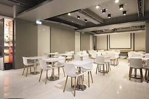 Dandy Hotel Daan Park Branch