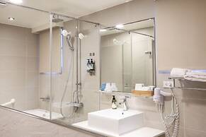 Dandy Hotel Daan Park Branch