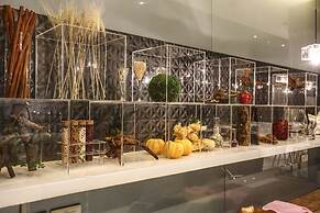 Dandy Hotel Daan Park Branch