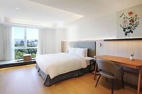 Dandy Hotel Daan Park Branch