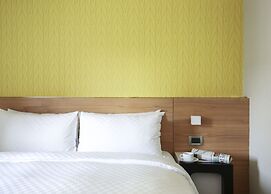 Dandy Hotel Daan Park Branch