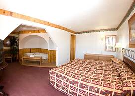 North Country Inn & Suites