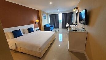 Bay Hotel Srinakarin