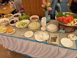 Bay Hotel Srinakarin