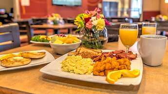 Holiday Inn Oklahoma City North Quail Spgs by IHG