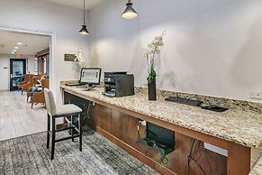 Staybridge Suites University Area by IHG