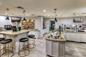 Staybridge Suites University Area by IHG