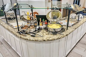 Staybridge Suites University Area by IHG