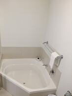 Alexandra Apartments