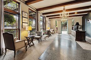 de Russie Boutique Hotel Orange