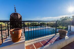 Hotel Las Errizas by Vivere Stays