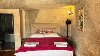 Nature Park Cave Hotel