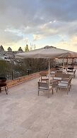 Nature Park Cave Hotel